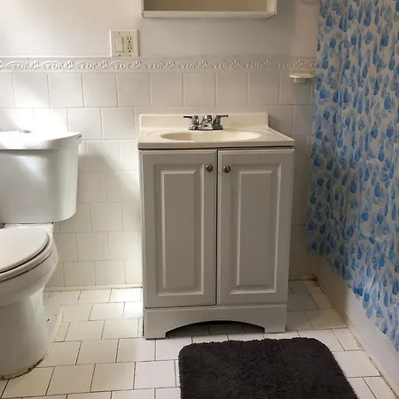Private 2 Bedroom And 1 Bathroom House In A Quiet Area And Convenient To Nyc Bus And Train Perth Amboy Exterior foto