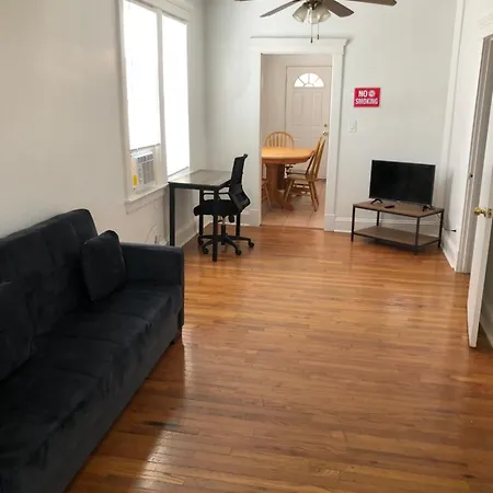 Private 2 Bedroom And 1 Bathroom House In A Quiet Area And Convenient To Nyc Bus And Train Perth Amboy Exterior foto