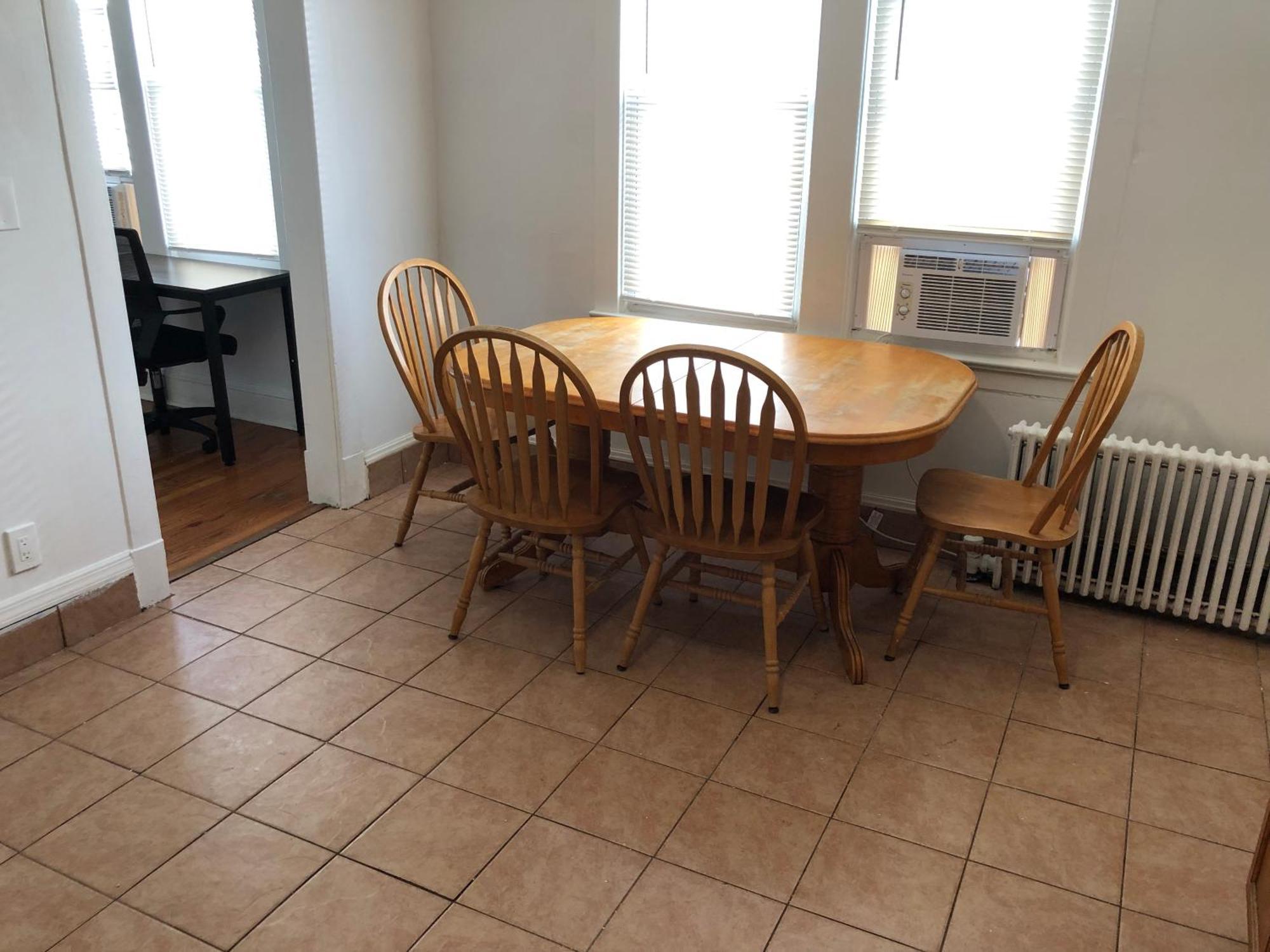 Appartement Private 2 Bedroom And 1 Bathroom House In A Quiet Area And Convenient To Nyc Bus And Train *